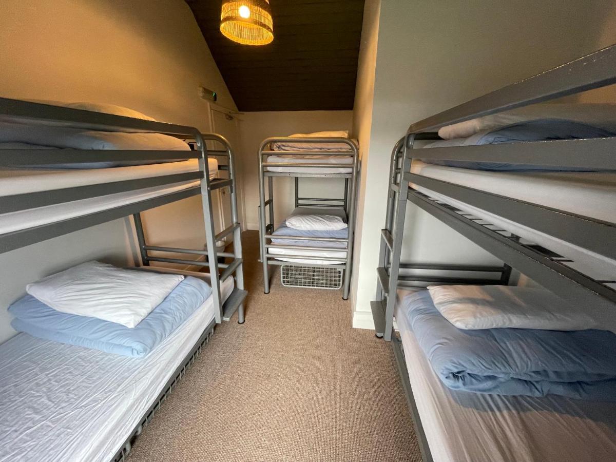 Ben Lettery Hostel 밸리나힌치 외부 사진